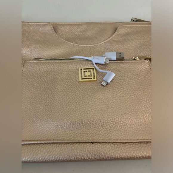 Liz Claiborne Gold Wristlet - Picture 3 of 5